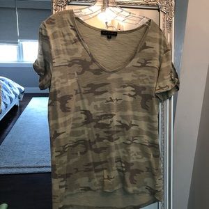 Sanctuary V neck Relaxed Tshirt